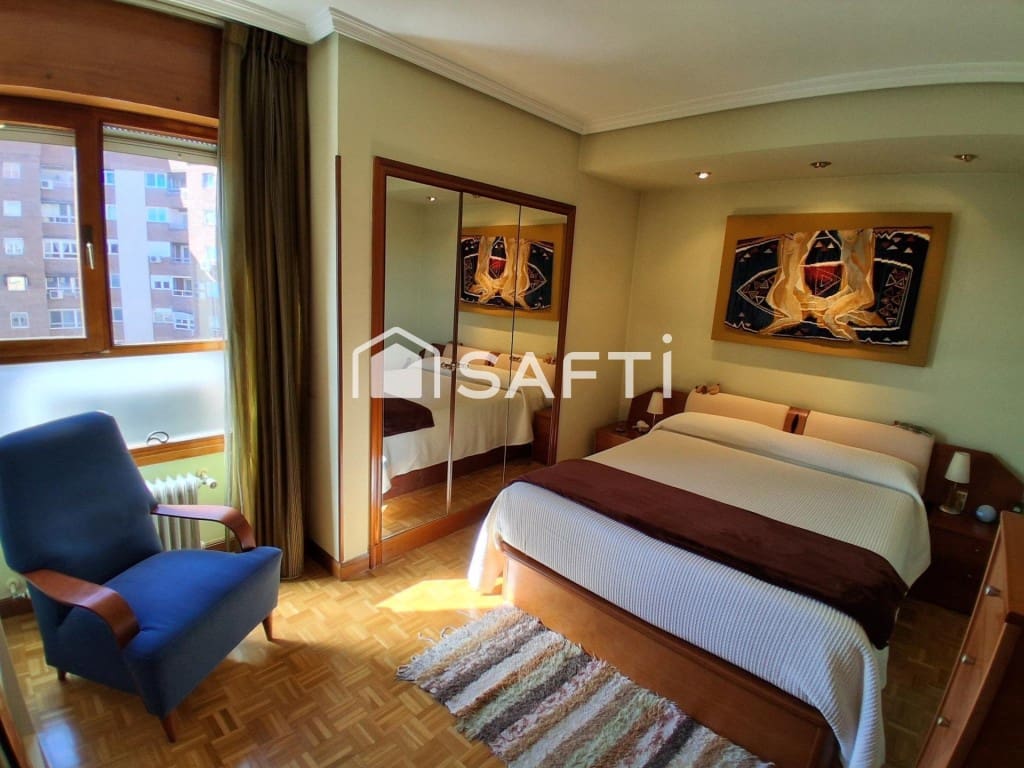 4 slaapkamer Appartement te koop in Madrid stad - € 800.000 (Ref: 9721552)