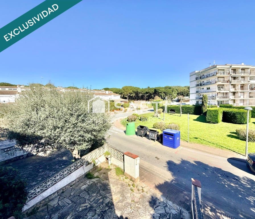 3 bedroom Villa for sale in Palamos with garage - € 525,000 (Ref: 9726569)