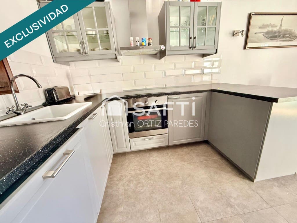 3 bedroom Villa for sale in Palamos with garage - € 525,000 (Ref: 9726569)