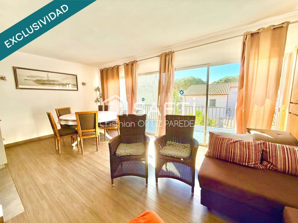 3 bedroom Villa for sale in Palamos with garage - € 525,000 (Ref: 9726569)