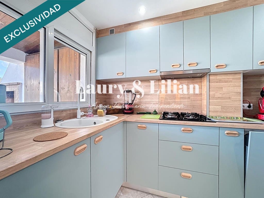 2 bedroom Villa for sale in Empuriabrava with pool - € 249,000 (Ref: 9726570)