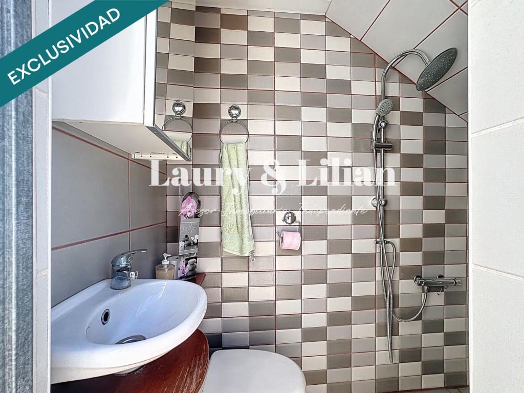 2 bedroom Villa for sale in Empuriabrava with pool - € 249,000 (Ref: 9726570)