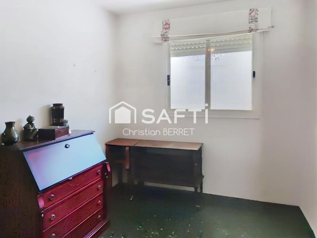 4 bedroom Apartment for sale in Valencia city - € 420,000 (Ref: 9726571)