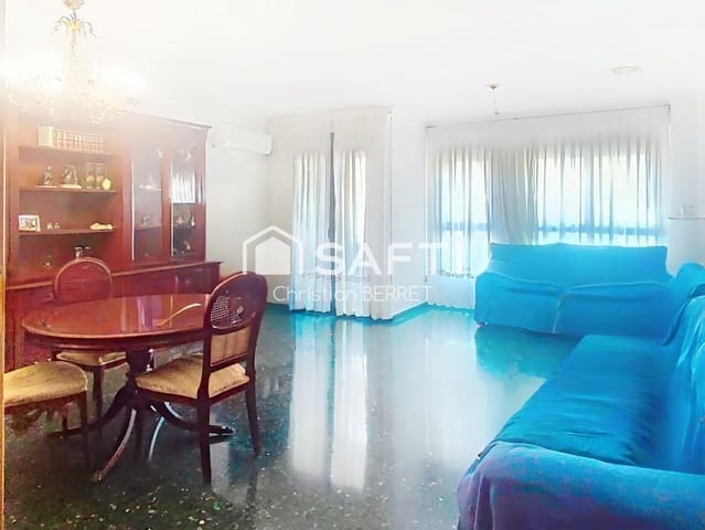 4 bedroom Apartment for sale in Arrancapins, Valencia city - € 420,000 (Ref: 9726571)