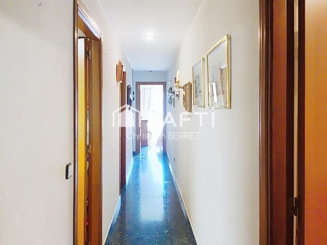 4 bedroom Apartment for sale in Arrancapins, Valencia city - € 420,000 (Ref: 9726571)