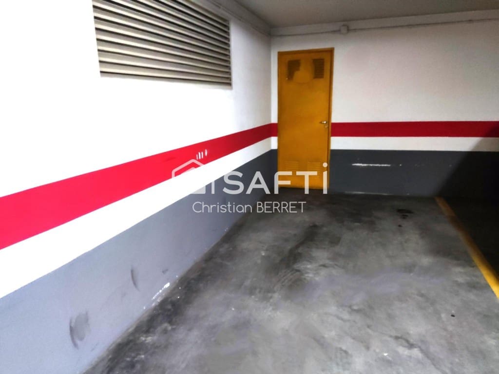 4 bedroom Apartment for sale in Valencia city - € 420,000 (Ref: 9726571)