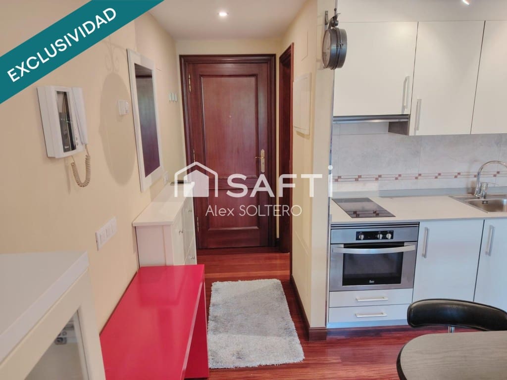Studio for sale in Vigo with garage - € 147,500 (Ref: 9726572)