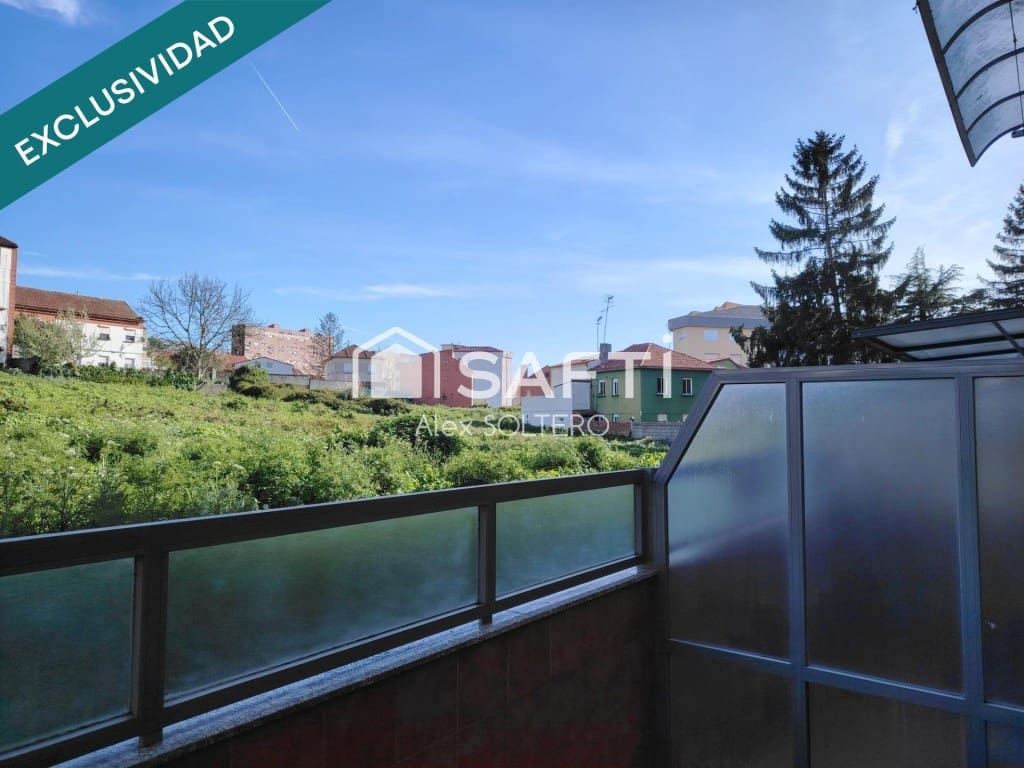 Studio for sale in Vigo with garage - € 147,500 (Ref: 9726572)