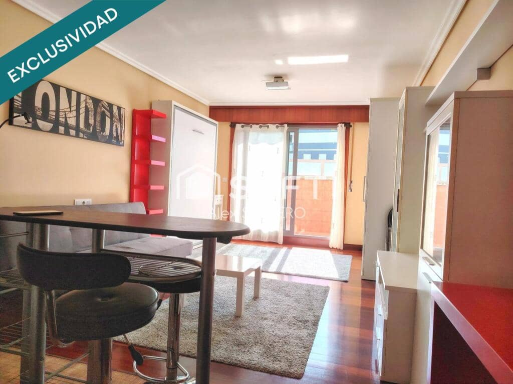 Studio for sale in Vigo with garage - € 147,500 (Ref: 9726572)