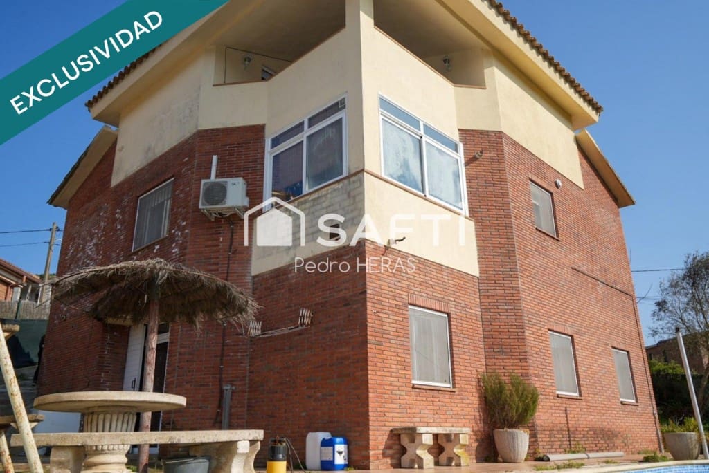 7 sypialnia Willa na sprzedaż w Fogars de la Selva z basenem garażem - 345 000 € (Ref: 9731976)