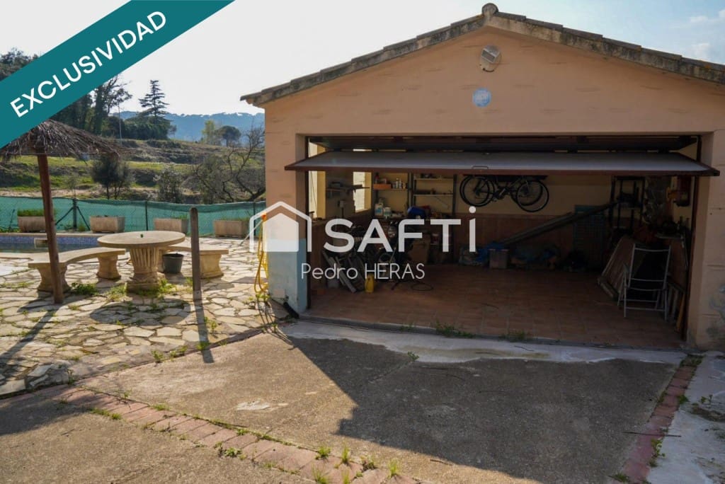 7 sypialnia Willa na sprzedaż w Fogars de la Selva z basenem garażem - 345 000 € (Ref: 9731976)