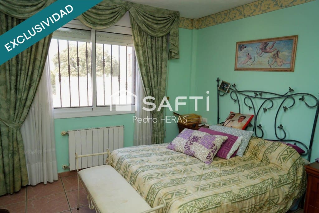 7 sypialnia Willa na sprzedaż w Fogars de la Selva z basenem garażem - 345 000 € (Ref: 9731976)