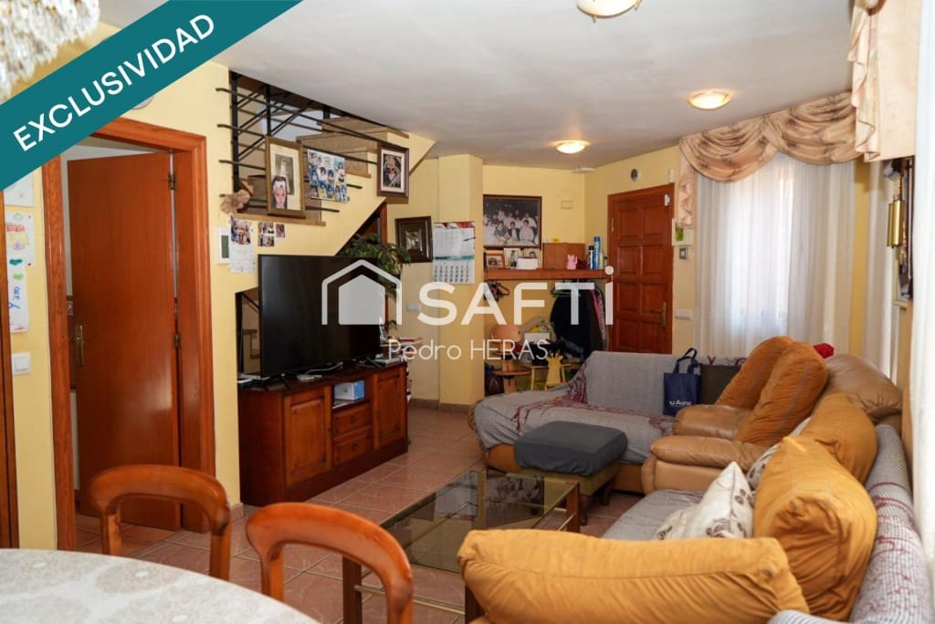 7 sypialnia Willa na sprzedaż w Fogars de la Selva z basenem garażem - 345 000 € (Ref: 9731976)