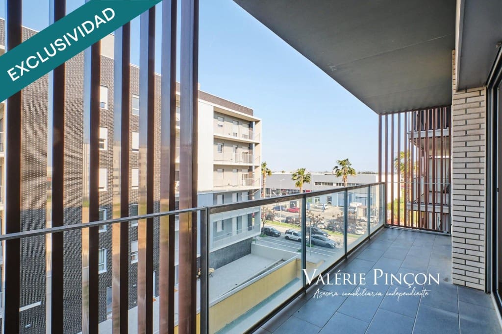 2 bedroom Apartment for sale in Viladecans with garage - € 345,000 (Ref: 9731978)