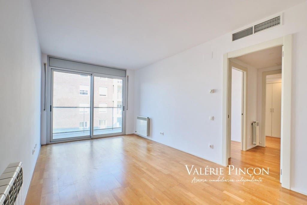 2 bedroom Apartment for rent in Viladecans with garage - € 1,350 (Ref: 9731979)