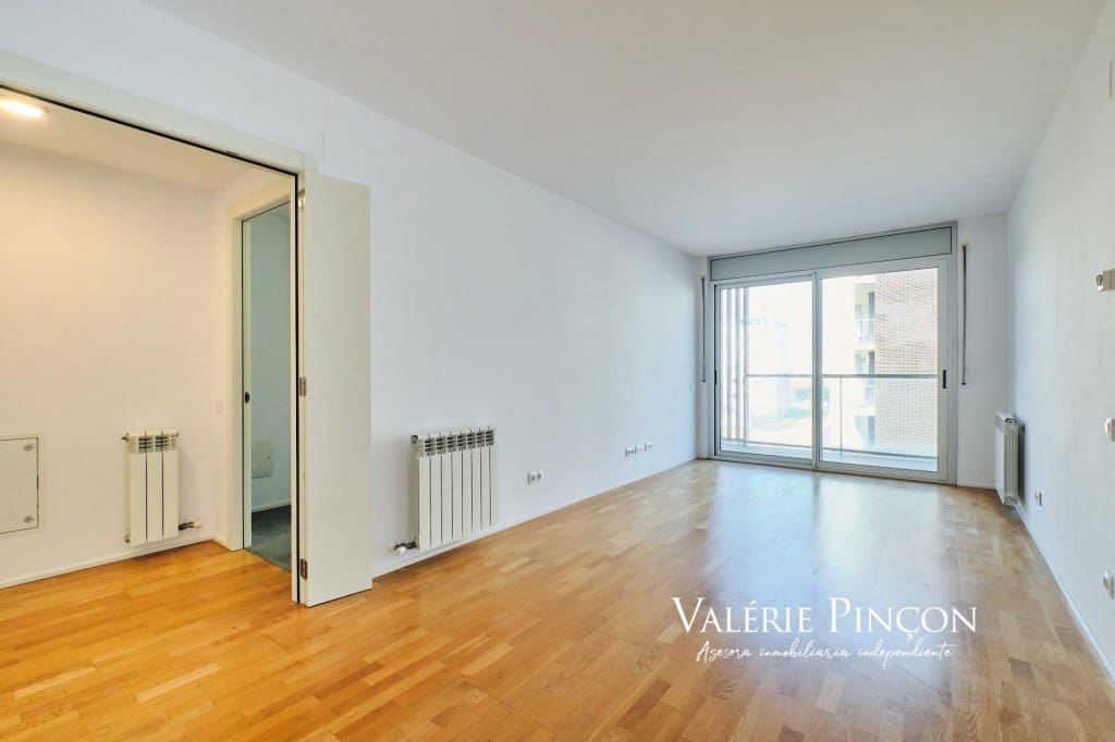 2 bedroom Apartment for rent in Viladecans with garage - € 1,350 (Ref: 9731979)