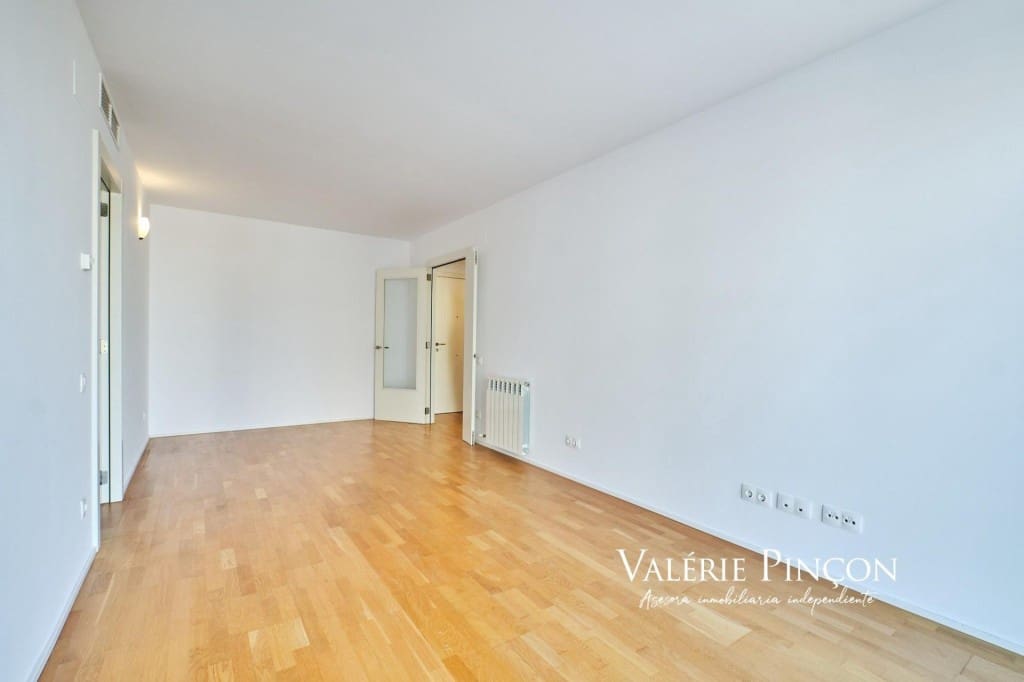 2 bedroom Apartment for rent in Viladecans with garage - € 1,350 (Ref: 9731979)