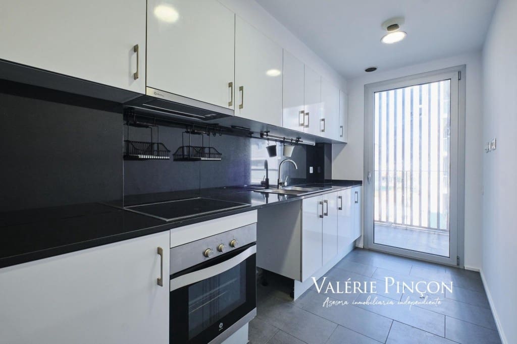 2 bedroom Apartment for rent in Viladecans with garage - € 1,350 (Ref: 9731979)