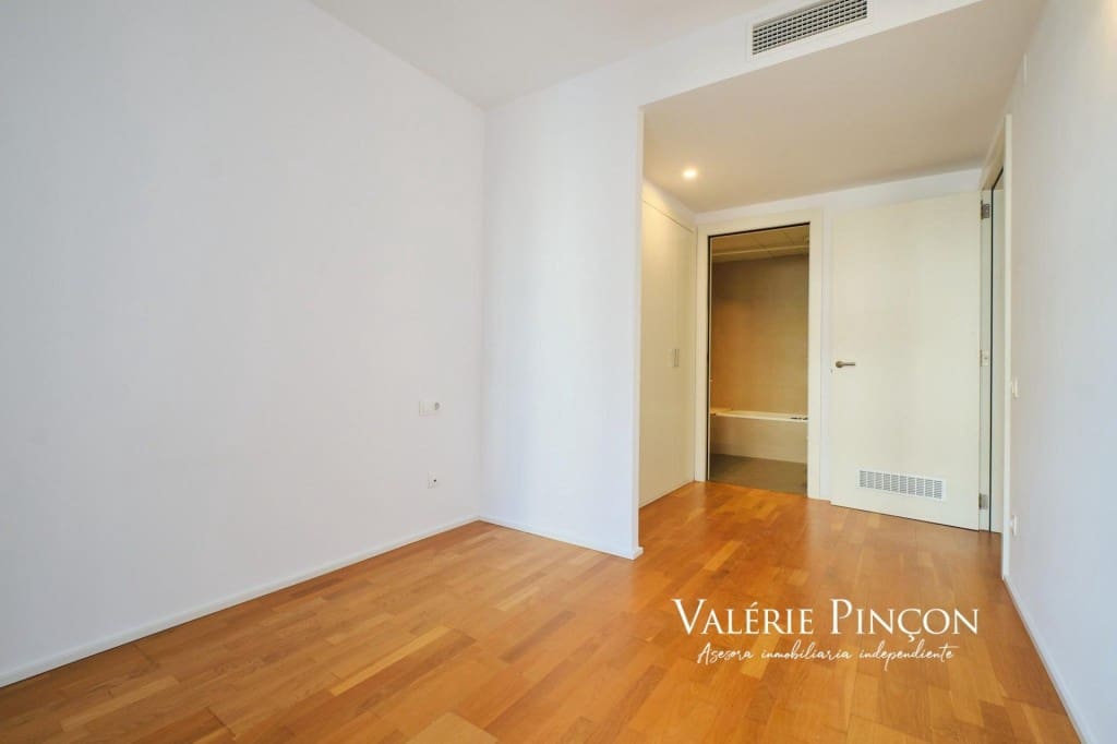 2 bedroom Apartment for rent in Viladecans with garage - € 1,350 (Ref: 9731979)