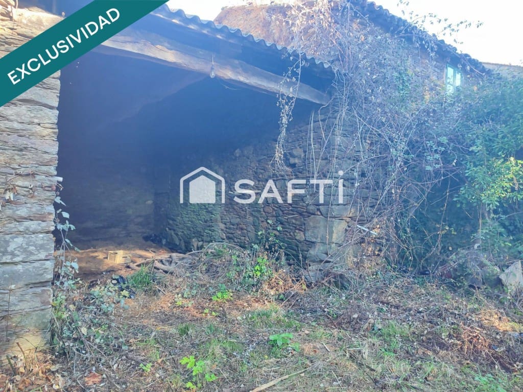 3 bedroom Villa for sale in O Pino - € 55,000 (Ref: 9731980)