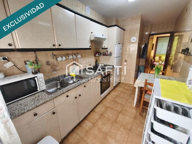 3 bedroom Apartment for sale in Padrón - € 141,500 (Ref: 9731981)