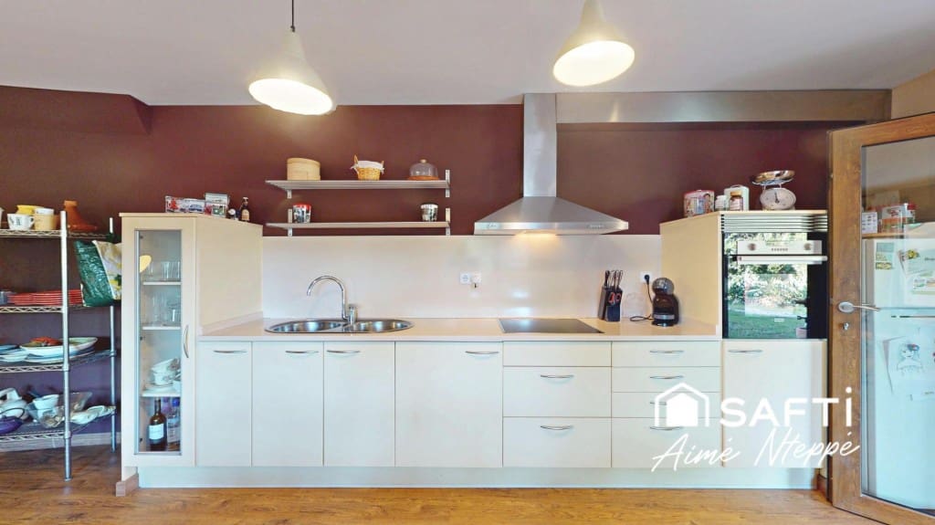 Chalet de 5 habitaciones en Begur en venta con piscina garaje - 650.000 € (Ref: 9731982)