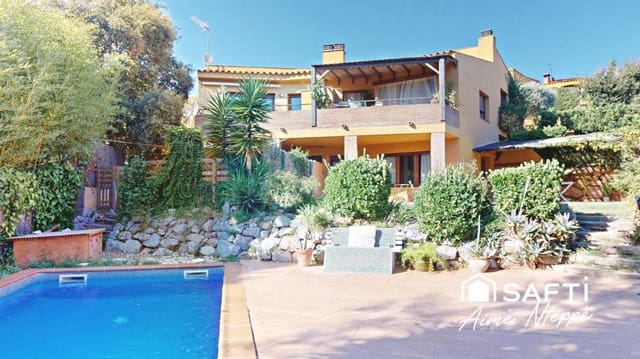 Chalet de 5 habitaciones en Begur en venta con piscina garaje - 650.000 € (Ref: 9731982)