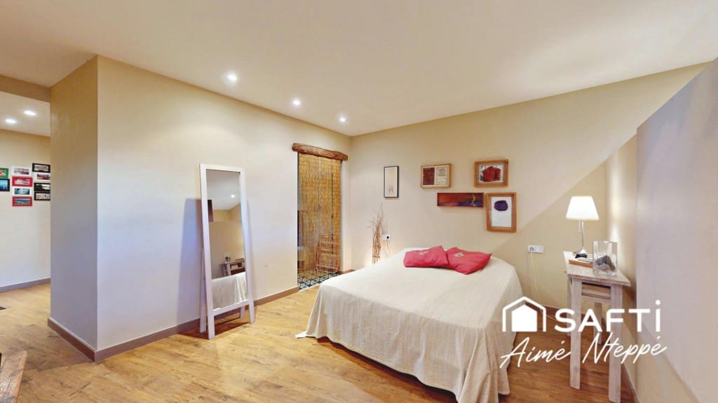 Chalet de 5 habitaciones en Begur en venta con piscina garaje - 650.000 € (Ref: 9731982)