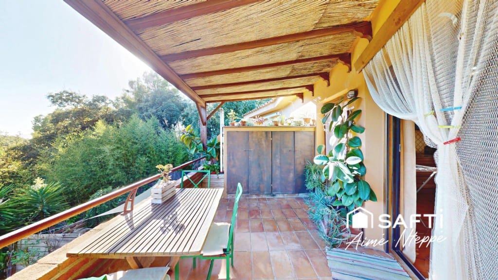 Chalet de 5 habitaciones en Begur en venta con piscina garaje - 650.000 € (Ref: 9731982)