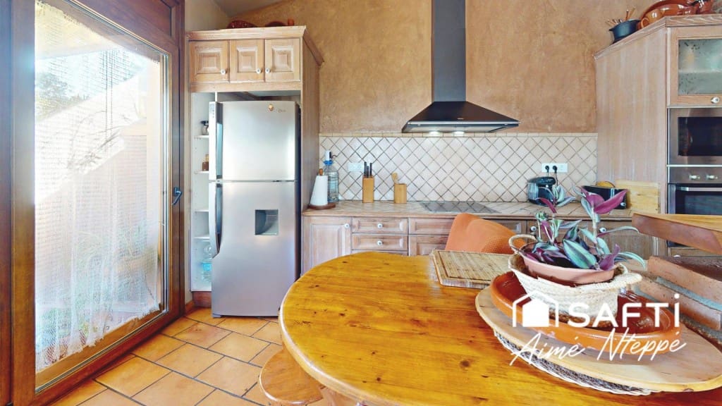 Chalet de 5 habitaciones en Begur en venta con piscina garaje - 650.000 € (Ref: 9731982)