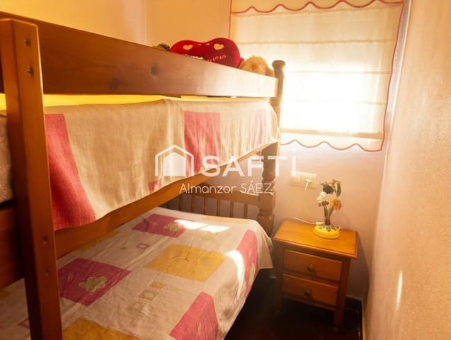 2 bedroom Terraced Villa for sale in Algar - € 55,000 (Ref: 9731985)