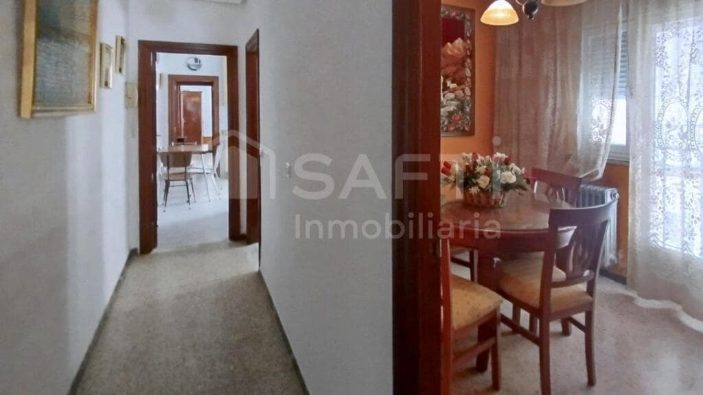 4 bedroom Apartment for sale in Salamanca city - € 310,000 (Ref: 9731986)