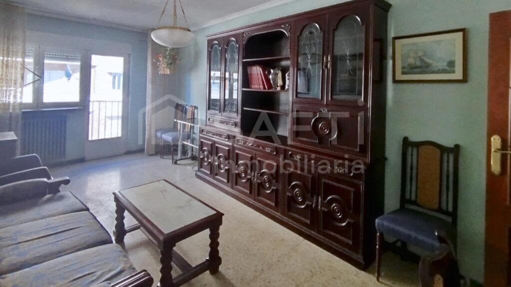 4 bedroom Apartment for sale in Salamanca city - € 310,000 (Ref: 9731986)