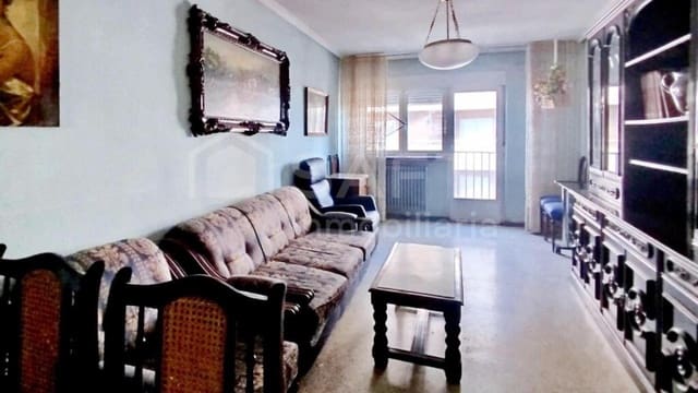 4 Zimmer Apartment zu verkaufen in Salamanca Stadt - 310.000 € (Ref: 9731986)
