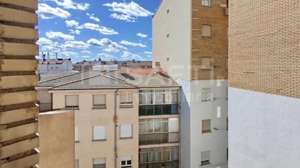 4 bedroom Apartment for sale in Salamanca city - € 310,000 (Ref: 9731986)