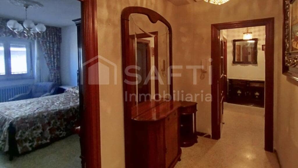 4 bedroom Apartment for sale in Salamanca city - € 310,000 (Ref: 9731986)