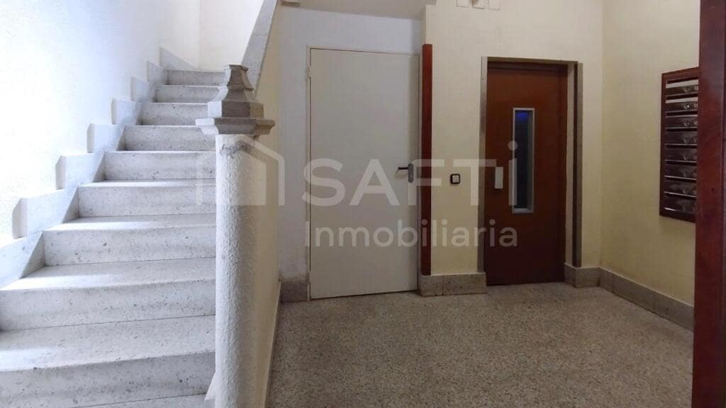 4 bedroom Apartment for sale in Salamanca city - € 310,000 (Ref: 9731986)
