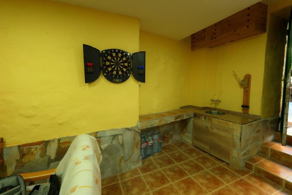 2 Zimmer Villa zu verkaufen in Cacabelos mit Garage - 87.000 € (Ref: 9731988)