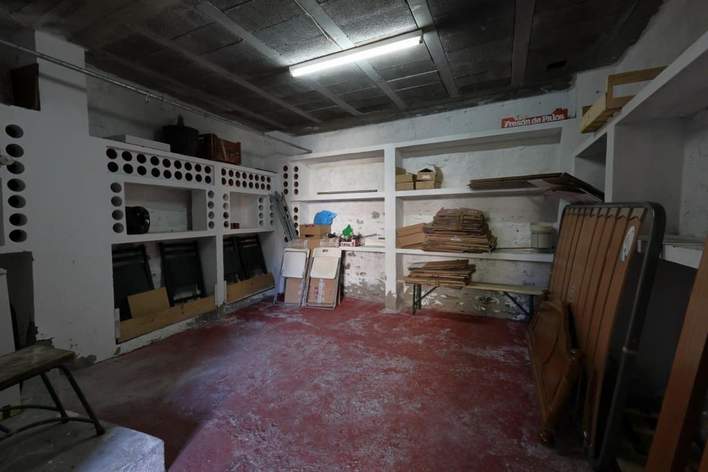 2 Zimmer Villa zu verkaufen in Cacabelos mit Garage - 87.000 € (Ref: 9731988)