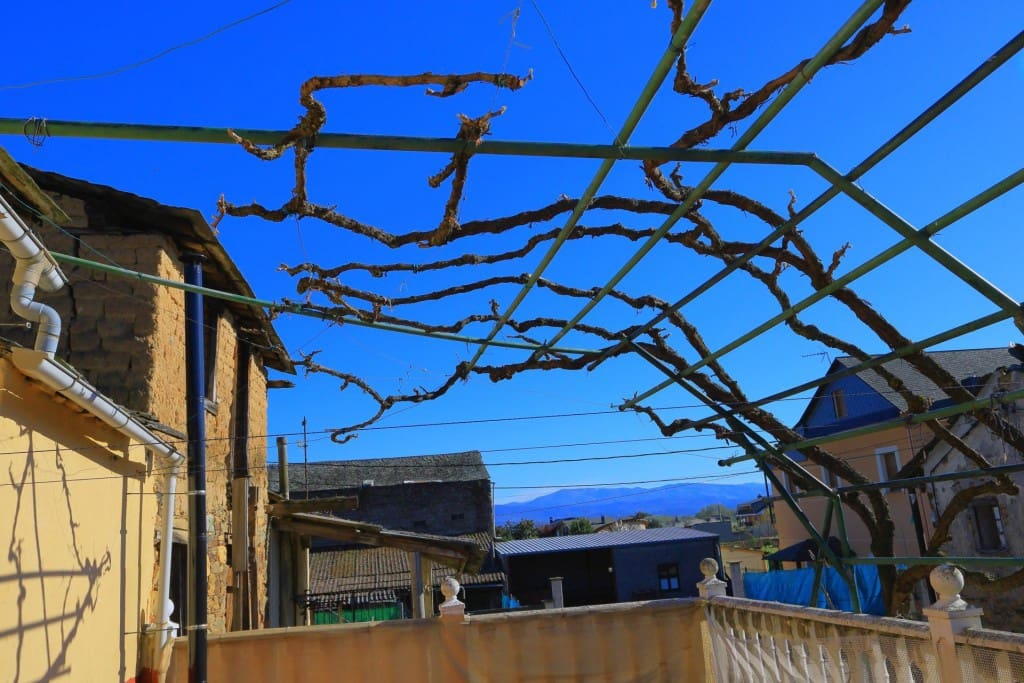 2 Zimmer Villa zu verkaufen in Cacabelos mit Garage - 87.000 € (Ref: 9731988)