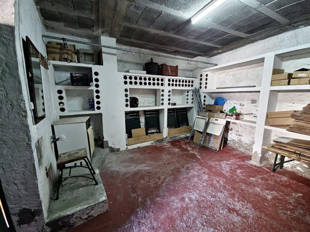 2 Zimmer Villa zu verkaufen in Cacabelos mit Garage - 87.000 € (Ref: 9731988)