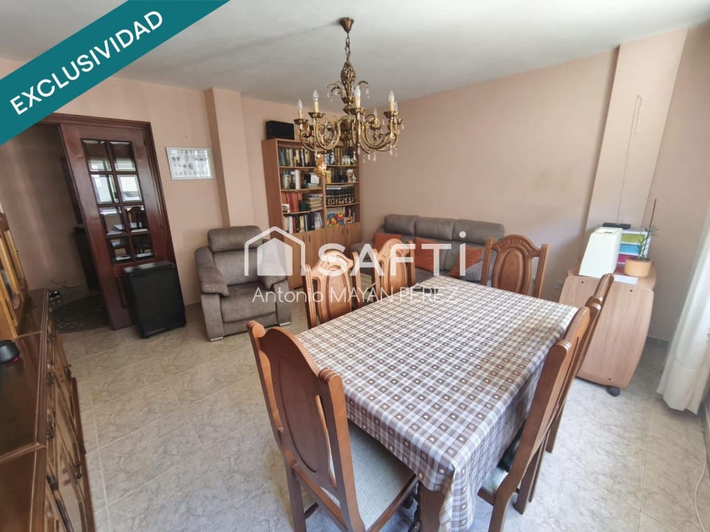 3 bedroom Apartment for sale in A Pobra do Caraminal - € 164,500 (Ref: 9735448)