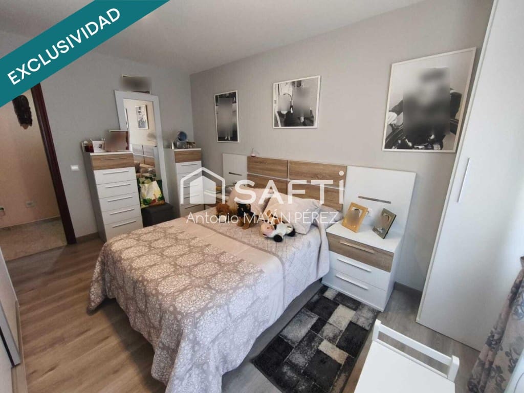 3 bedroom Apartment for sale in A Pobra do Caraminal - € 164,500 (Ref: 9735448)