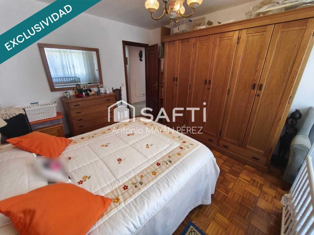 3 bedroom Apartment for sale in A Pobra do Caraminal - € 164,500 (Ref: 9735448)