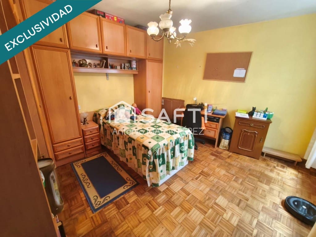 3 bedroom Apartment for sale in A Pobra do Caraminal - € 164,500 (Ref: 9735448)