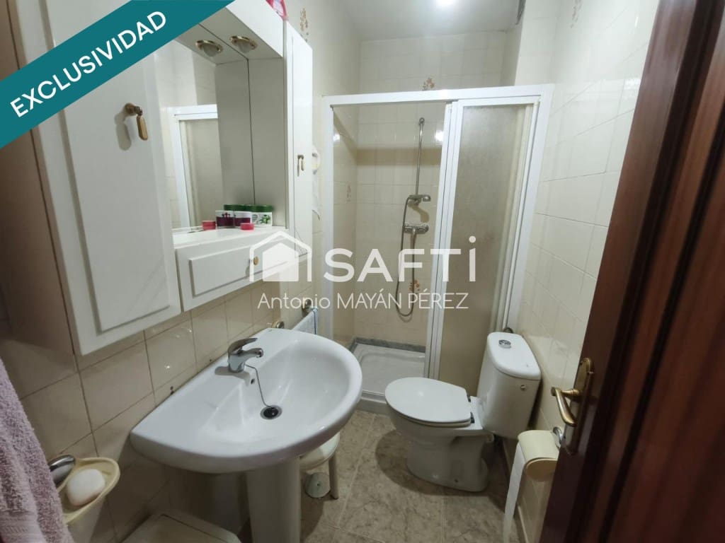 3 bedroom Apartment for sale in A Pobra do Caraminal - € 164,500 (Ref: 9735448)