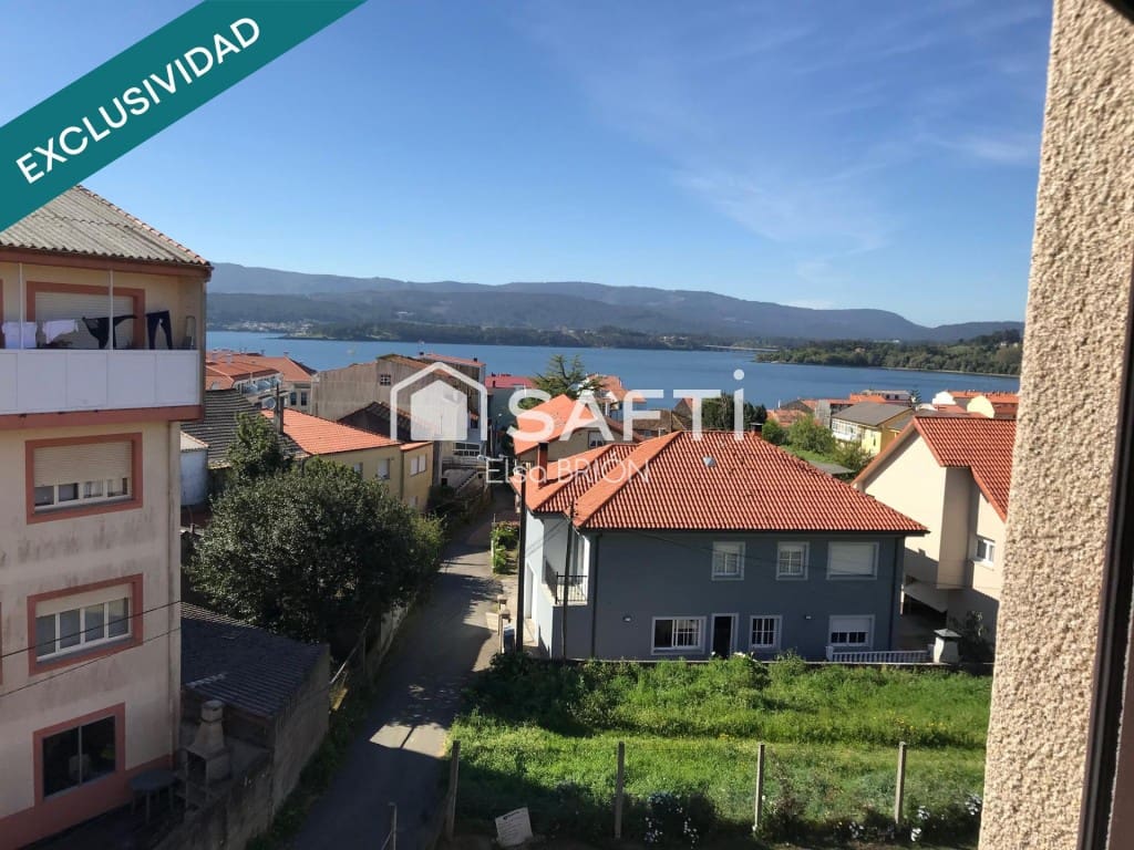 2 bedroom Penthouse for sale in Rianxo with garage - € 160,000 (Ref: 9735449)