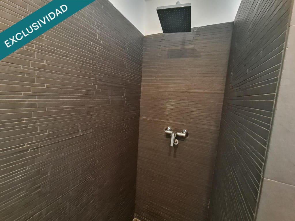 2 bedroom Penthouse for sale in Rianxo with garage - € 160,000 (Ref: 9735449)