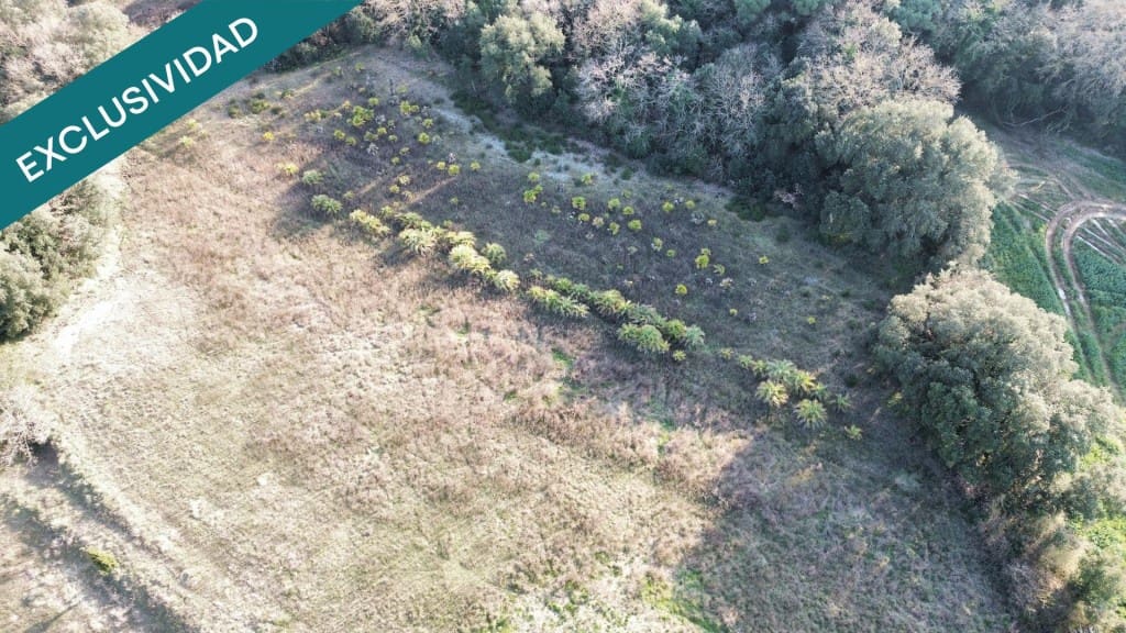 2 bedroom Finca/Country House for sale in Vilobi d'Onyar with pool - € 200,000 (Ref: 9735450)