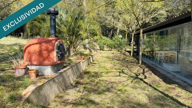 2 sovrum Finca/Hus på landet till salu i Vilobí d'Onyar med pool - 200 000 € (Ref: 9735450)